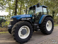 Tractor / Trekker New Holland 8360