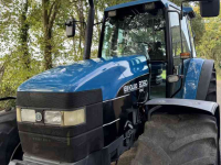 Tractor / Trekker New Holland 8360