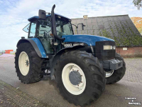 Tractor / Trekker New Holland 8360