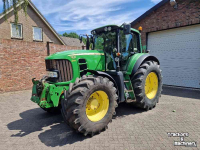 Tractor / Trekker John Deere 7530