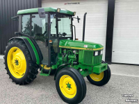 Tractor / Trekker John Deere 5400