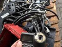 Overige traktoren en toebehoren Alö Aanbouwdelen en  elektrische bediening Alo Quick