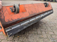 Veegmachine Kubota Veegmachine 125 cm