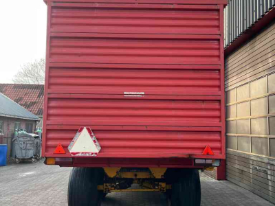 Opraapwagen Schuitemaker Rapide 125 S opraapwagen. Weidebouwmachines