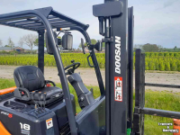 Heftruck  Doosan D18S