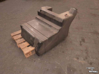 Diverse gebruikte onderdelen Massey Ferguson Brandstoftank 3000-serie