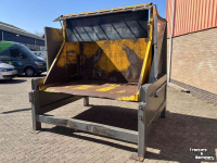 Kisten-kantelaar  Noble, VI 04, kistenleger, met bunker