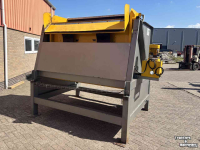 Kisten-kantelaar  Noble, VI 04, kistenleger, met bunker
