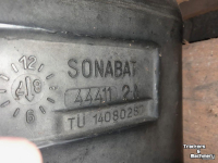 Diverse gebruikte onderdelen Massey Ferguson BRANDSTOFTANK 3000-SERIE