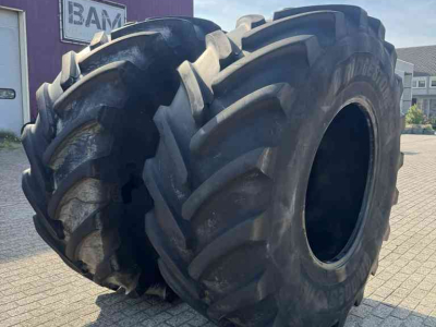 Wielen, Banden, Velgen & Afstandsringen  800/70R38 & 600/70R28