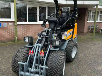Shovel / Wiellader / Kniklader Giant G1500 X-tra