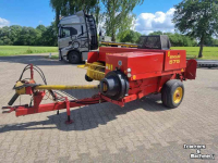 Persen / Balenpers / Pakkenpers New Holland 575 balenpers