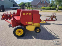 Persen / Balenpers / Pakkenpers New Holland 575 balenpers
