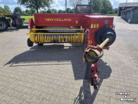 Persen / Balenpers / Pakkenpers New Holland 575 balenpers