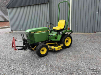 Compact tractor John Deere 655 Diesel 4wd met maaidek fronthef