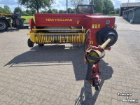 Persen / Balenpers / Pakkenpers New Holland 575 balenpers