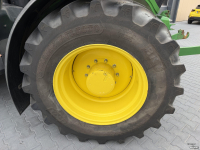 Tractor / Trekker John Deere 6215R