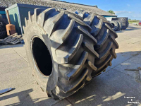 Wielen, Banden, Velgen & Afstandsringen Michelin 800/65R32 MegaXbib. 50 mm!