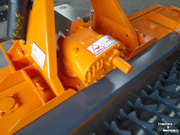 Rotorkopeg Falc Fox 3000 rotorkopeg met pakkerrol packerwals