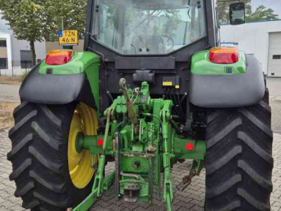 Tractor / Trekker John Deere 6220 SE PQ zeer nette trekker