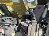 Bandenkraan / Graafmachine op wielen Caterpillar M318F schuifblad en stempels