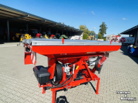 Zaaibed-combinatie / Zaaibedbereider Kverneland DF 1 Fronttank