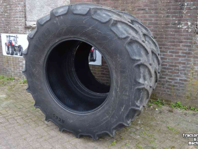 Wielen, Banden, Velgen & Afstandsringen Mitas 710/70r38