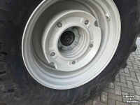 Tractor / Trekker Valtra T175e Active