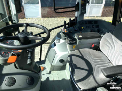 Tractor / Trekker Claas Arion 420 CIS