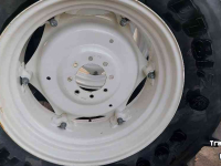 Wielen, Banden, Velgen & Afstandsringen Good Year 480/70R30