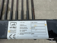 Shovel / Wiellader / Kniklader Giant tegelriek