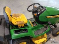 Zitmaaier John Deere X 300R zitmaaier