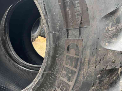 Wielen, Banden, Velgen & Afstandsringen Michelin 800/70R38