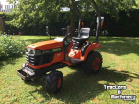 Compact tractor Kubota B2200