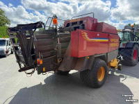 Persen / Balenpers / Pakkenpers New Holland BB 940 Pakkenpers Balenpers