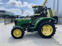 Compact tractor John Deere 5055E