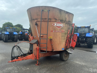 Voermengwagen Kuhn Kuhn Mengwagen