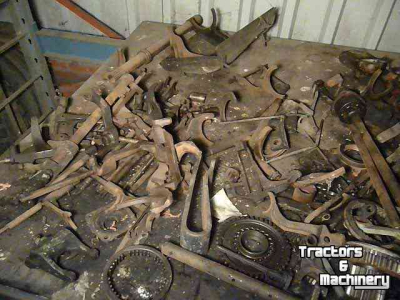 Gebruikte onderdelen van tractoren Deutz 4006/4506/5006/5206/5506/6206