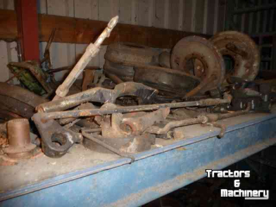 Gebruikte onderdelen van tractoren Deutz 4006/4506/5006/5206/5506/6206