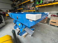Kunstmeststrooier Lemken Tauri 8