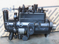 Tractor / Trekker Ford Brandstofpomp FORD  10Serie  Parts nr:F0NN9A543VAR