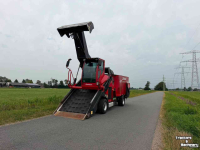 Zelfrijdende Voermengwagen Trioliet Trioliet Triotrac 2 L2000 Zelfrijdende voermengwagen midejo