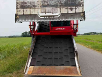 Zelfrijdende Voermengwagen Trioliet Trioliet Triotrac 2 L2000 Zelfrijdende voermengwagen midejo