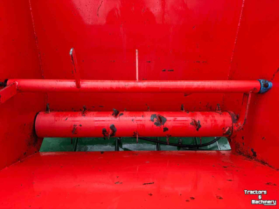 Zaagselstrooier voor boxen Mehrtens EG1200BL Boxenstrooier