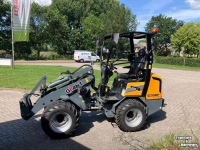 Shovel / Wiellader / Kniklader Giant G2200 HD X-tra