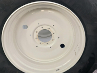 Wielen, Banden, Velgen & Afstandsringen Trelleborg  BANDEN 650/65R38[2]