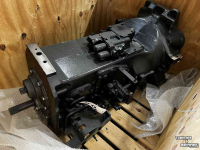 Tractor / Trekker New Holland Transmission 24x24 voor T6.xxx  Parts nr:84567174 ook voor Case-IH Maxxum  MXU
