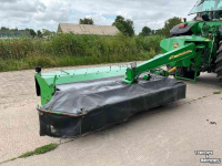 Maaier John Deere 331 Achtermaaier