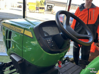 Smalspoor tractor John Deere 3038E