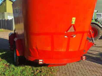 Voermengwagen Vertikaal Trioliet solomix 2 VLL-B 1600 L